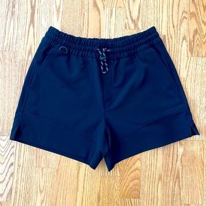 Old Navy women’s stretchtech shorts, size S